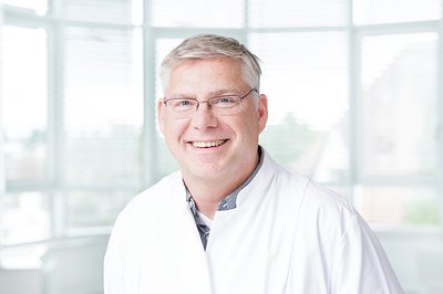 Dr. Jochen Britsch