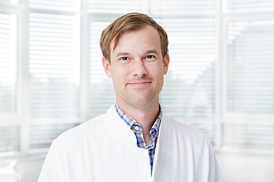 Dr. Matthias Weinert