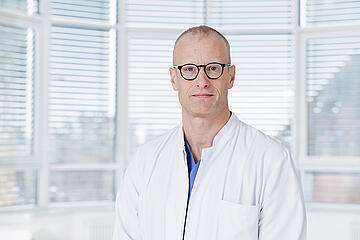 Dr. med. Marius Contzen