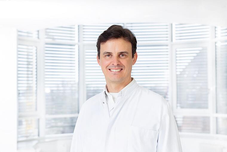 Dr. med. univ. Jérôme Servais, Chefarzt Hals-Nasen-Ohrenheilkunde